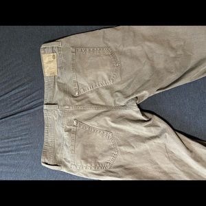 they're pants with SQUARES on em! but em, there stylish.